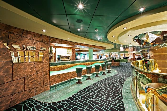 MSC Cruises MSC Fantasia Le Vele Cocktil Bar 2.jpg